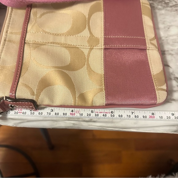 Coach Beige and Pink Crossbody Bag - Picture 6 of 9